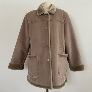 EUC MULBERRY STREET WINTER BARN FAUX SHERPA JACKET TAUPE SZ M
